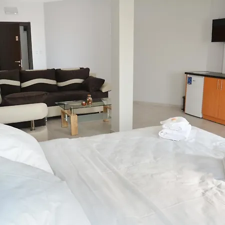 Guest house Deltix *