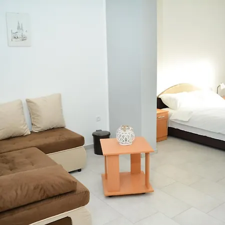Deltix Guest house