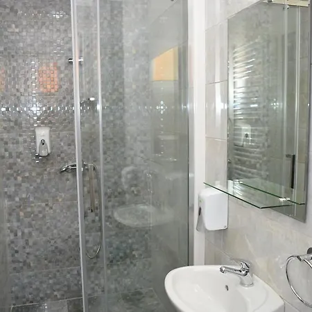 Deltix Guest house